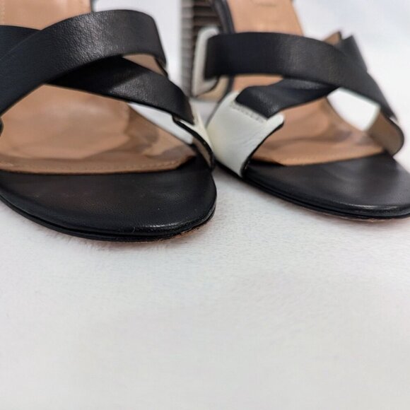 L'AGENCE Contrast Striped Heel Sandals 7.5 Black White Criss Cross Straps - Picture 6 of 12